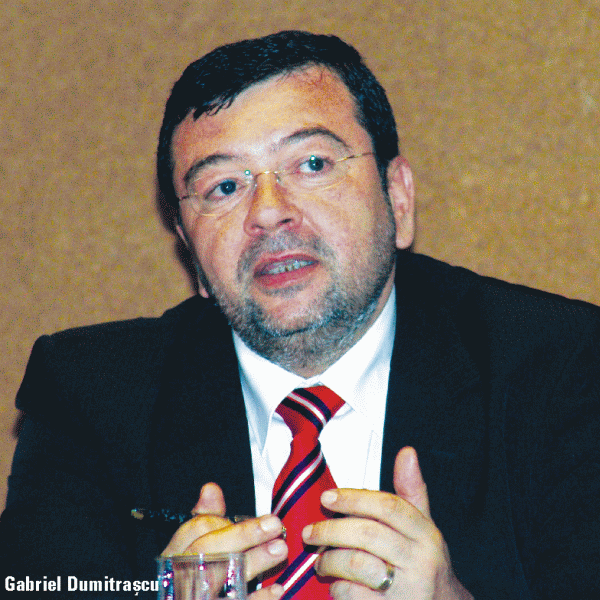 Gabriel Dumitraşcu: "Pentru listarea Electrica, vrem să atragem banii care fug din regiune" Gabriel Dumitraşcu: "Pentru listarea Electrica, vrem să atragem banii care fug din regiune"